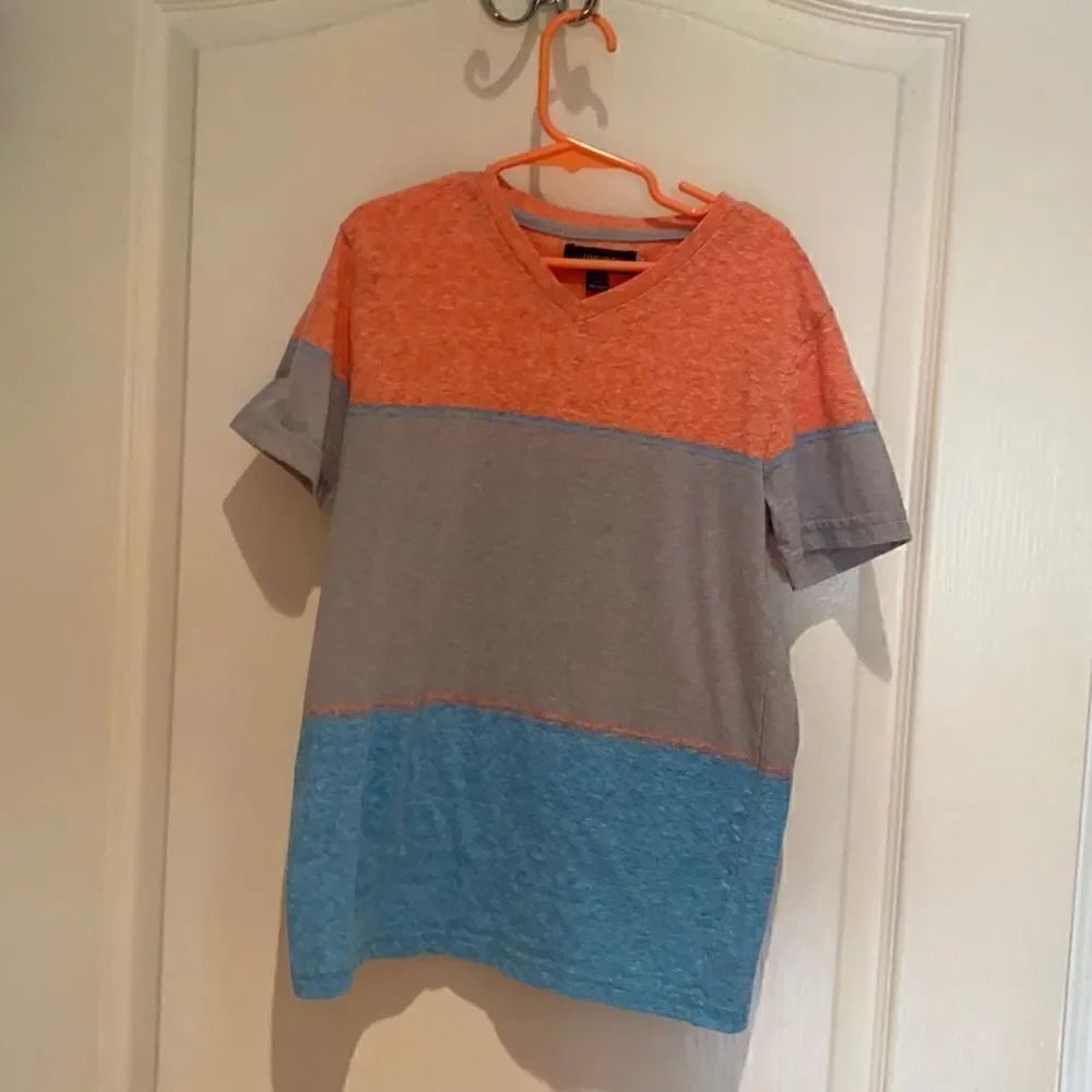 Univibe V neck boys top S